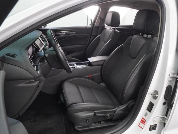Opel Insignia II Рестайлинг с пробегом 2020 года, цена 2 099 000 рублей, 116240 км, лифтбек, Автокод Объявления