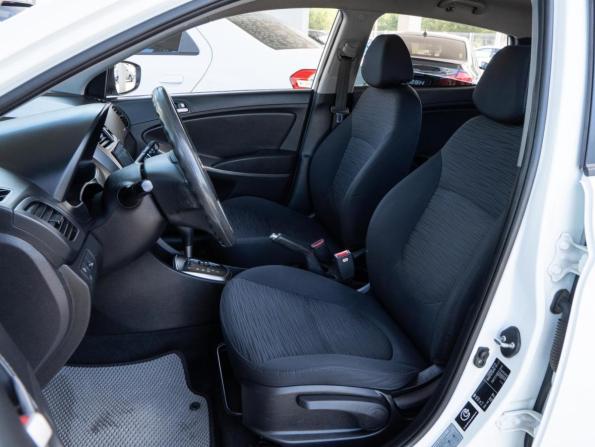 Hyundai Solaris I Рестайлинг с пробегом 2014 года, цена 911 000 рублей, 152858 км, хэтчбек, Автокод Объявления