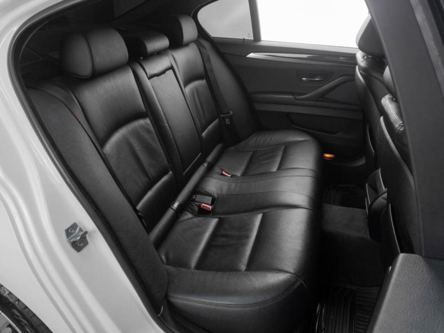 BMW 5 серии VI (F10/F11/F07) Рестайлинг Тюмень  - изображение 14