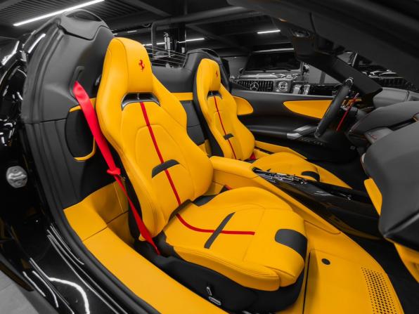 Ferrari SF90 I с пробегом 2025 года, цена 63 300 000 рублей, 63 км, кабриолет, Автокод Объявления