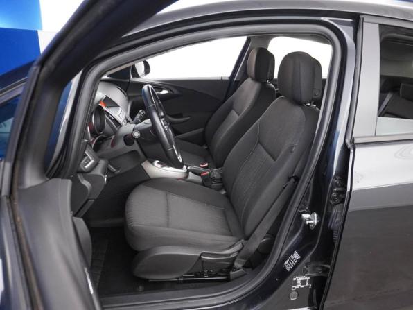 Opel Astra J с пробегом 2012 года, цена 799 521 рубль, 139146 км, хэтчбек, Автокод Объявления