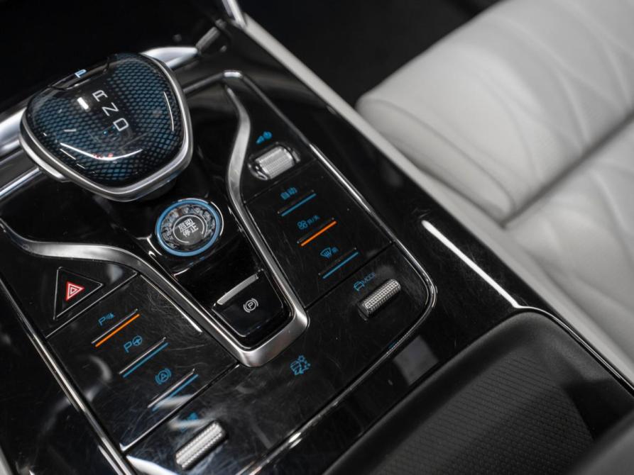 BYD Tang II Рестайлинг 2 Москва  - изображение 29