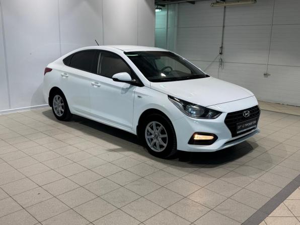 Hyundai Solaris II с пробегом 2019 года, цена 1 460 000 рублей, 80500 км, седан, Автокод Объявления