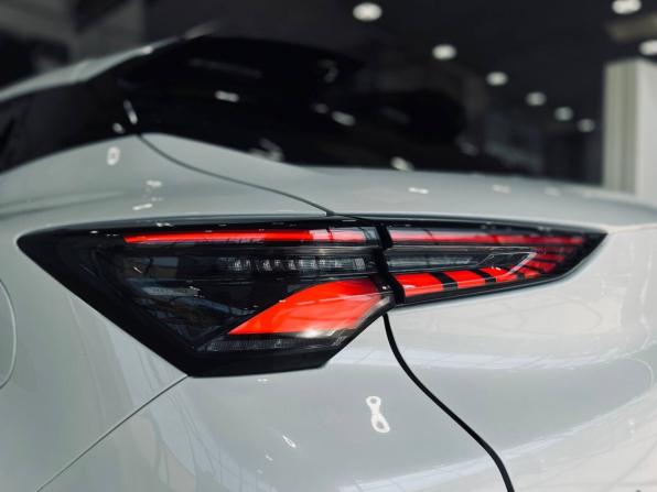 Changan UNI-T I с пробегом 2023 года, цена 2 379 900 рублей, 18261 км, внедорожник, Автокод Объявления