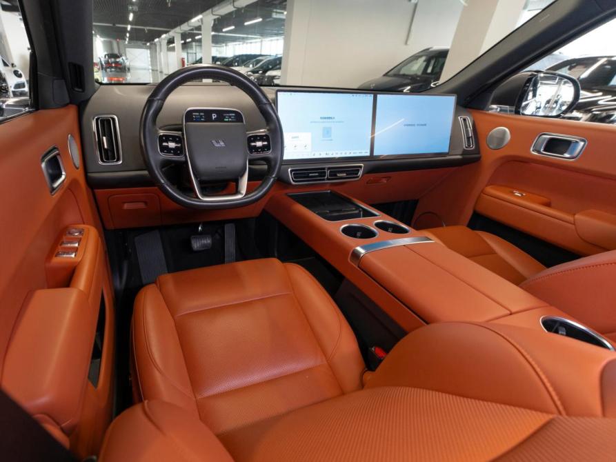 Li Auto (Lixiang) L9 I Москва  - изображение 7