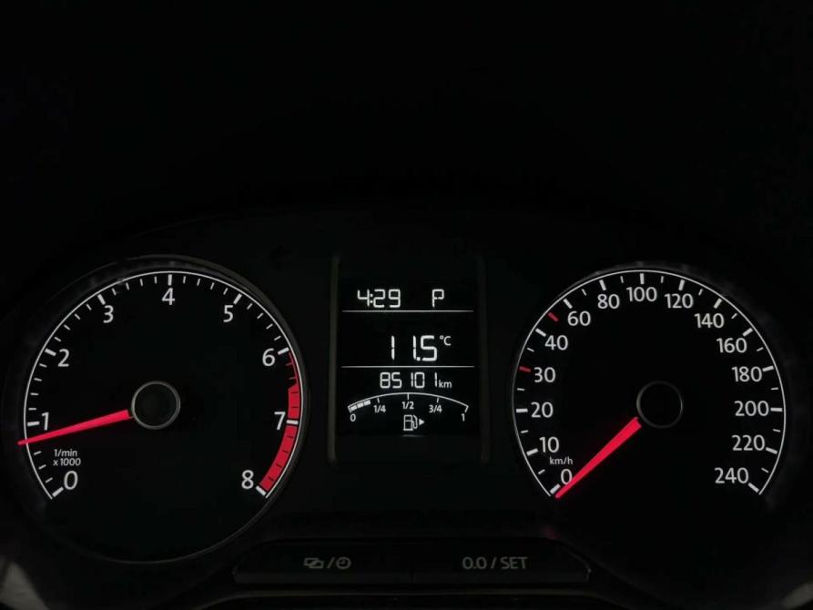 Volkswagen Polo V Рестайлинг Псков  - изображение 10