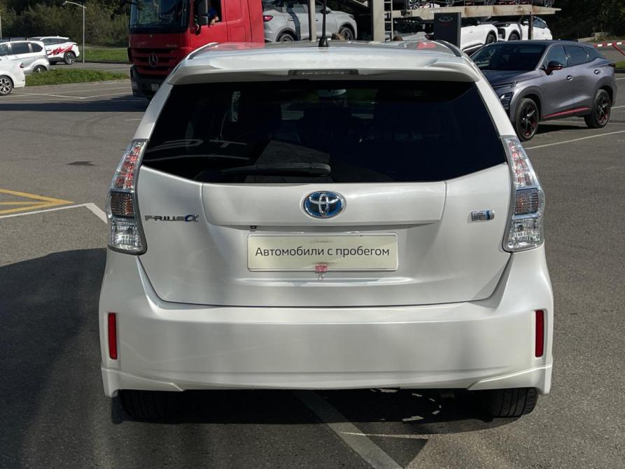 Toyota Prius Alpha I (ZVW40/41) Томск  - изображение 7