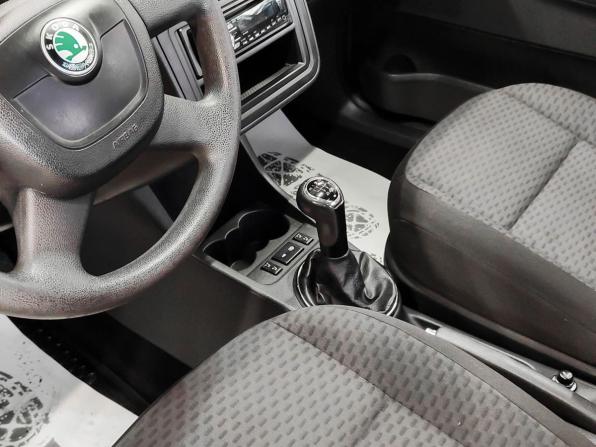 Skoda Fabia II Рестайлинг с пробегом 2011 года, цена 420 000 рублей, 150141 км, хэтчбек, Автокод Объявления