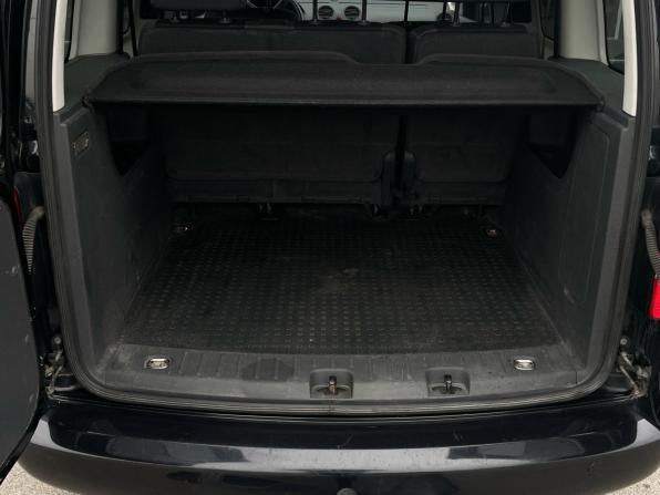 Volkswagen Caddy III Рестайлинг с пробегом 2014 года, цена 1 330 000 рублей, 247393 км, компактвэн, Автокод Объявления