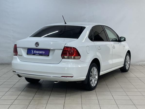 Volkswagen Polo V Рестайлинг с пробегом 2016 года, цена 1 049 000 рублей, 164038 км, седан, Автокод Объявления