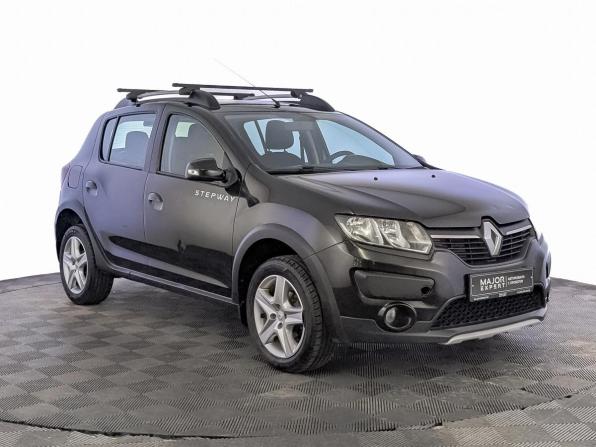 Renault Sandero II с пробегом 2017 года, цена 750 000 рублей, 221975 км, хэтчбек, Автокод Объявления