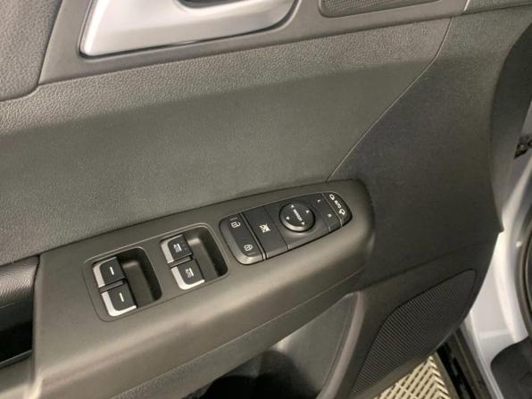 Kia Sportage IV Рестайлинг с пробегом 2021 года, цена 1 997 100 рублей, 147595 км, внедорожник, Автокод Объявления