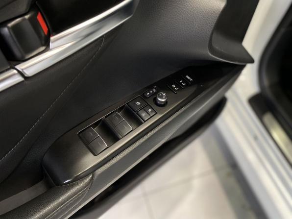 Toyota Camry VIII (XV70) Рестайлинг с пробегом 2021 года, цена 3 549 900 рублей, 47000 км, седан, Автокод Объявления