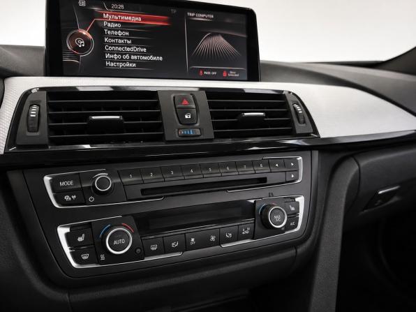 BMW 3 серии VI (F3x) с пробегом 2015 года, цена 2 049 000 рублей, 182000 км, седан, Автокод Объявления