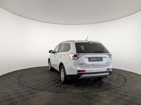 Mitsubishi Outlander III Рестайлинг с пробегом 2014 года, цена 1 600 750 рублей, 111923 км, внедорожник, Автокод Объявления