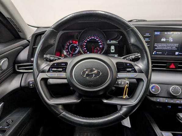 Hyundai Elantra VII (CN7) с пробегом 2022 года, цена 2 055 000 рублей, 73028 км, седан, Автокод Объявления
