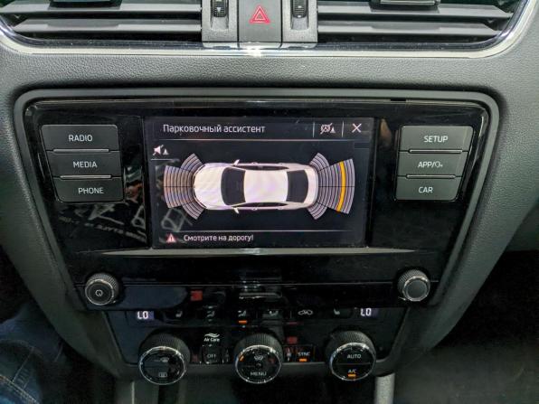 Skoda Octavia III (A7) Рестайлинг с пробегом 2019 года, цена 1 390 000 рублей, 204016 км, лифтбек, Автокод Объявления