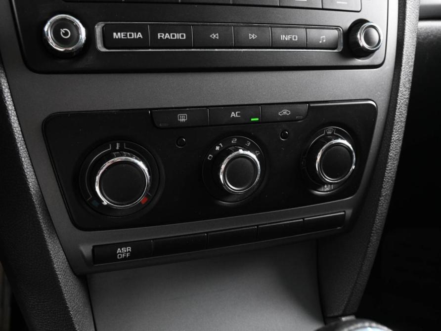 Skoda Octavia II (A5) Рестайлинг Ростов-на-Дону  - изображение 13