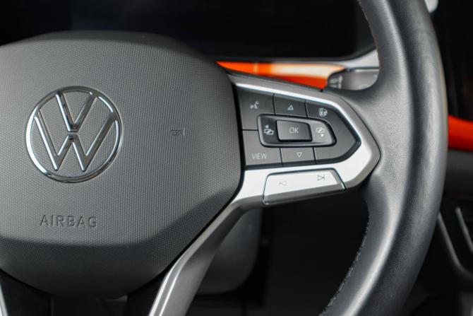 Volkswagen Taos I с пробегом 2021 года, цена 2 849 000 рублей, 37685 км, внедорожник, Автокод Объявления