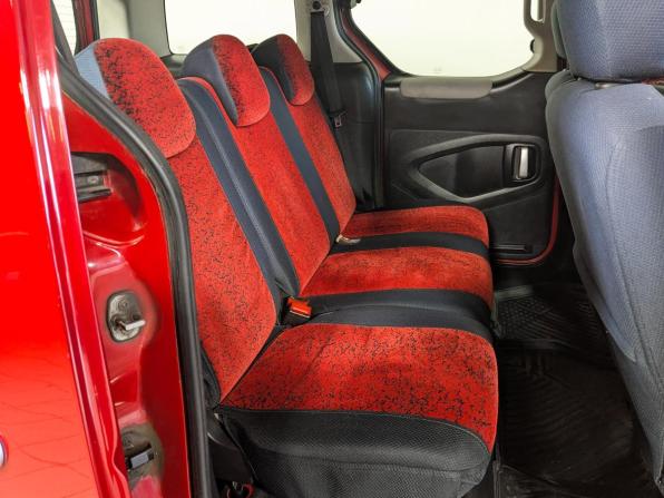 Peugeot Partner II с пробегом 2010 года, цена 799 900 рублей, 275000 км, минивэн, Автокод Объявления