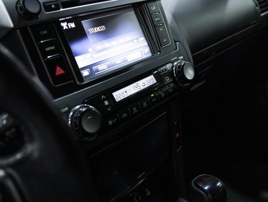 Toyota Land Cruiser Prado 150 Series Рестайлинг 1 Санкт-Петербург  - изображение 17