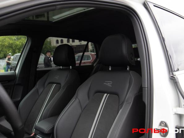 Volkswagen Golf VIII с пробегом 2021 года, цена 2 528 000 рублей, 26641 км, хэтчбек, Автокод Объявления