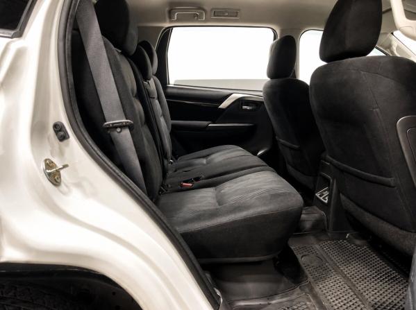 Mitsubishi Pajero Sport III с пробегом 2018 года, цена 2 690 000 рублей, 184000 км, внедорожник, Автокод Объявления