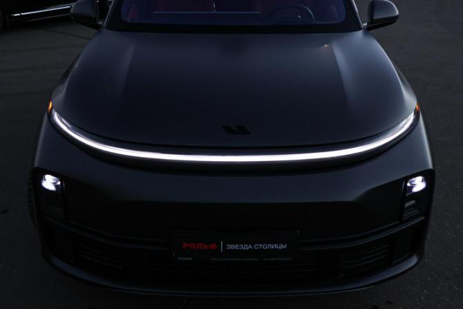Li Auto (Lixiang) L7 I Рестайлинг с пробегом 2025 года, цена 7 328 000 рублей, 14801 км, внедорожник, Автокод Объявления