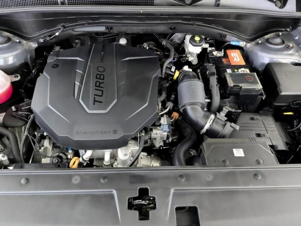 Hyundai Santa Fe IV Рестайлинг с пробегом 2022 года, цена 4 400 000 рублей, 41762 км, внедорожник, Автокод Объявления