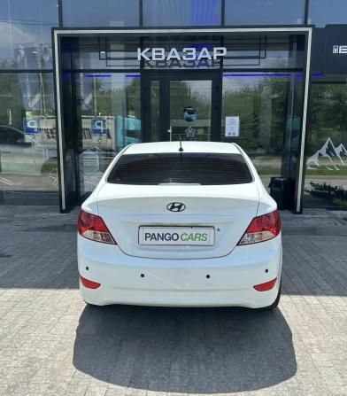 Hyundai Solaris I с пробегом 2013 года, цена 749 000 рублей, 198637 км, седан, Автокод Объявления