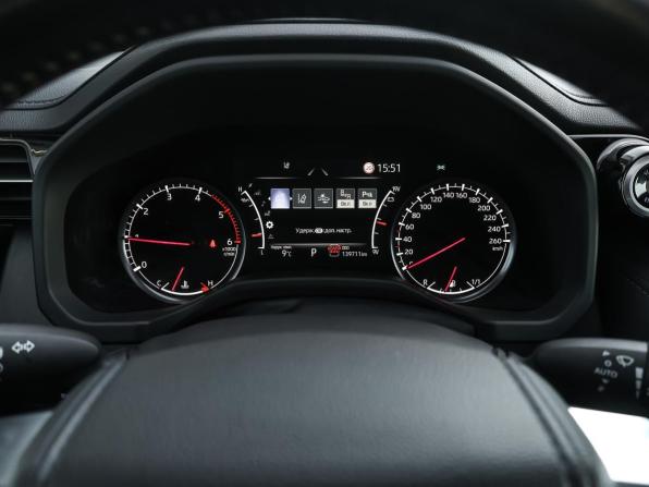 Toyota Land Cruiser 300 Series с пробегом 2021 года, цена 8 998 000 рублей, 139707 км, внедорожник, Автокод Объявления