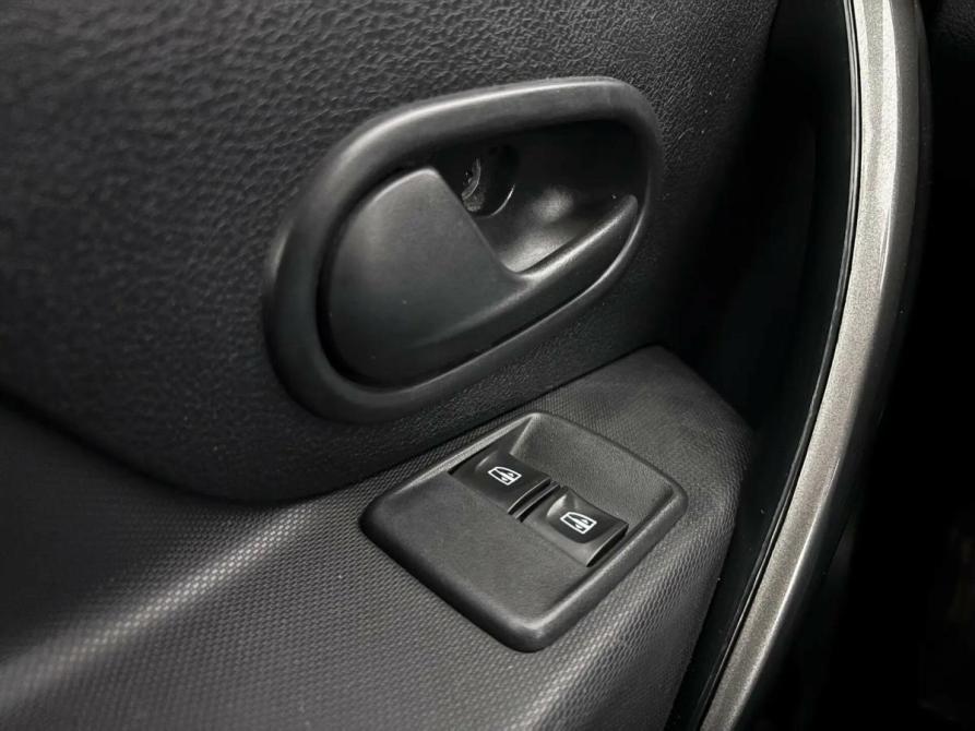 Renault Logan II Рестайлинг Псков  - изображение 16
