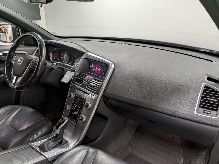 Volvo XC60 I Рестайлинг Москва  - изображение 20