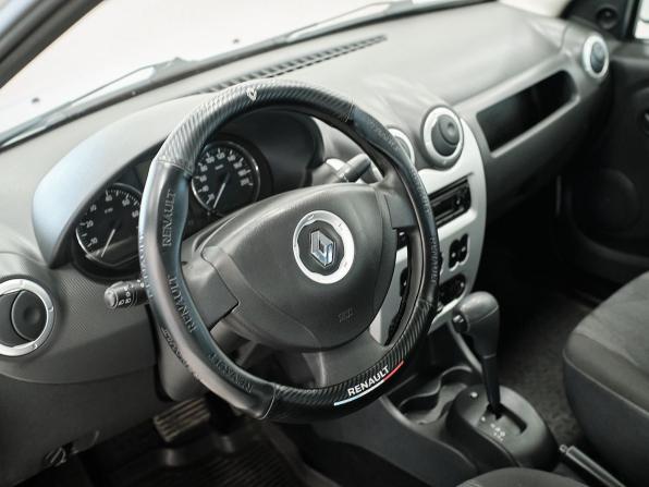 Renault Logan I Рестайлинг с пробегом 2014 года, цена 561 000 рублей, 80425 км, седан, Автокод Объявления