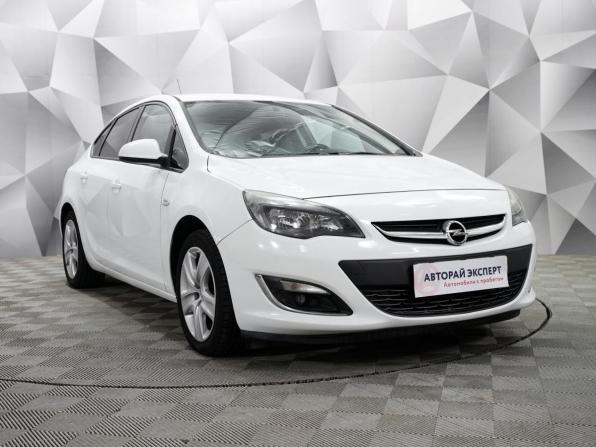 Opel Astra J Рестайлинг с пробегом 2012 года, цена 835 000 рублей, 132000 км, седан, Автокод Объявления