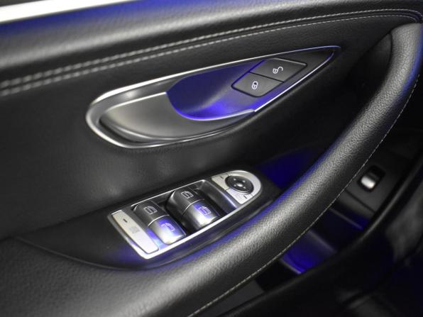Mercedes-Benz E-Класс V (W213 S213 C238) с пробегом 2019 года, цена 2 997 300 рублей, 159745 км, седан, Автокод Объявления