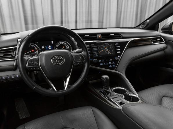 Toyota Camry VIII (XV70) с пробегом 2019 года, цена 3 240 000 рублей, 91121 км, седан, Автокод Объявления