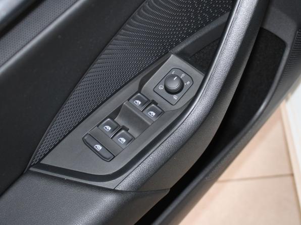 Skoda Octavia IV (A8) с пробегом 2021 года, цена 2 199 900 рублей, 114767 км, лифтбек, Автокод Объявления