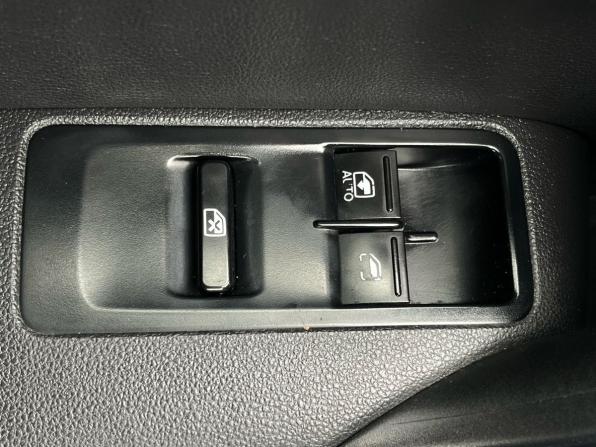 Volkswagen Polo V с пробегом 2011 года, цена 860 000 рублей, 90837 км, седан, Автокод Объявления