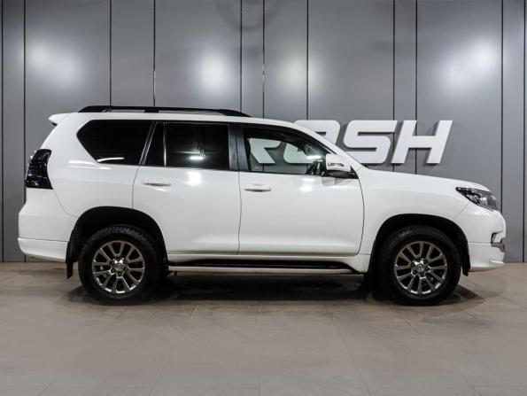 Toyota Land Cruiser Prado 150 Series Рестайлинг 2 с пробегом 2020 года, цена 6 849 000 рублей, 107623 км, внедорожник, Автокод Объявления