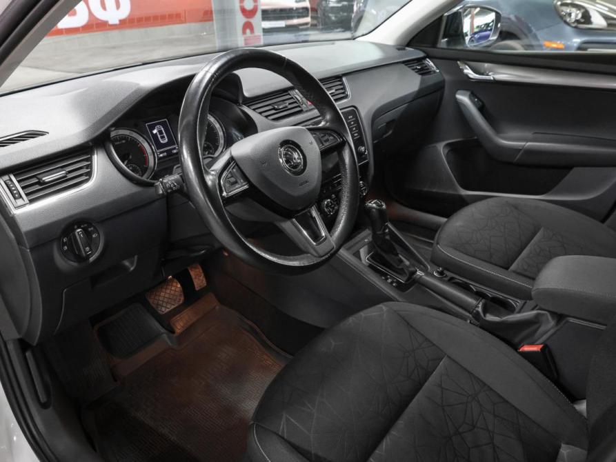 Skoda Octavia III (A7) Рестайлинг Москва  - изображение 17