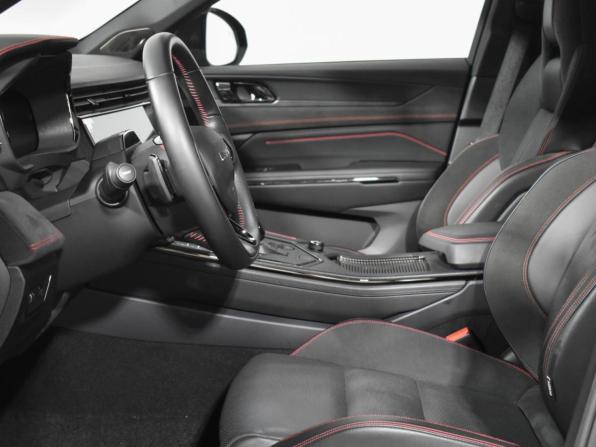 Lynk &amp; Co 05 с пробегом 2023 года, цена 3 015 790 рублей, 40740 км, внедорожник, Автокод Объявления