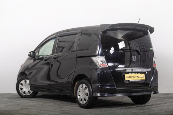 Honda Freed I с пробегом 2012 года, цена 1 199 000 рублей, 151000 км, компактвэн, Автокод Объявления