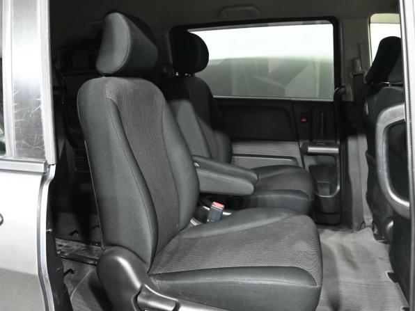 Honda Freed I Рестайлинг с пробегом 2012 года, цена 1 150 000 рублей, 207329 км, компактвэн, Автокод Объявления