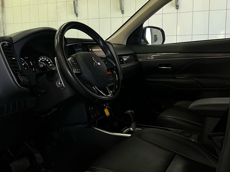 Mitsubishi Outlander III Рестайлинг 3 Волгоград  - изображение 13