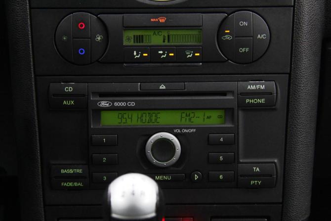 Ford Mondeo III Рестайлинг с пробегом 2005 года, цена 287 000 рублей, 356597 км, седан, Автокод Объявления