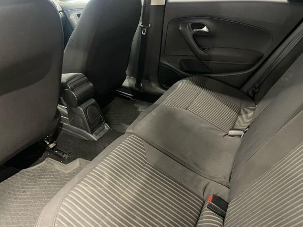 Volkswagen Polo V с пробегом 2012 года, цена 577 000 рублей, 312000 км, седан, Автокод Объявления