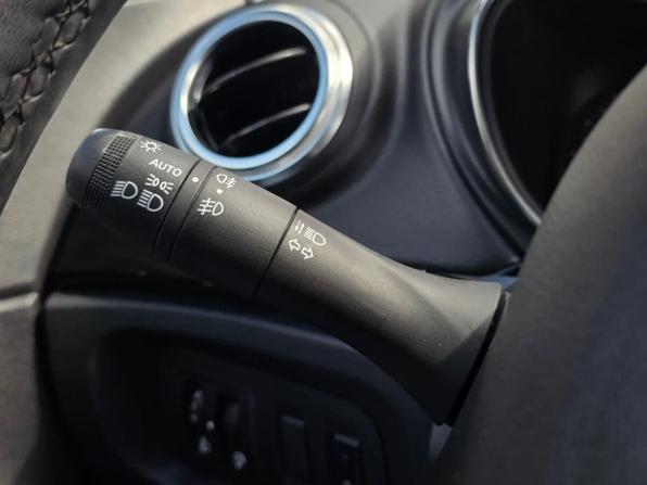 Renault Kaptur I Рестайлинг с пробегом 2021 года, цена 1 680 000 рублей, 54503 км, внедорожник, Автокод Объявления