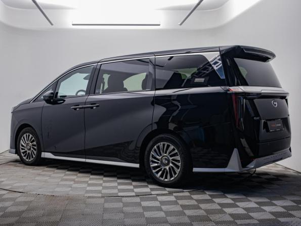 GAC M8 с пробегом 2024 года, цена 4 129 000 рублей, 26400 км, минивэн, Автокод Объявления