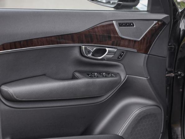 Volvo XC90 II с пробегом 2016 года, цена 2 899 000 рублей, 163106 км, внедорожник, Автокод Объявления